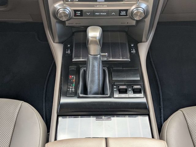 Used 2021 Lexus GX 460 Premium AWD/4WD image 17