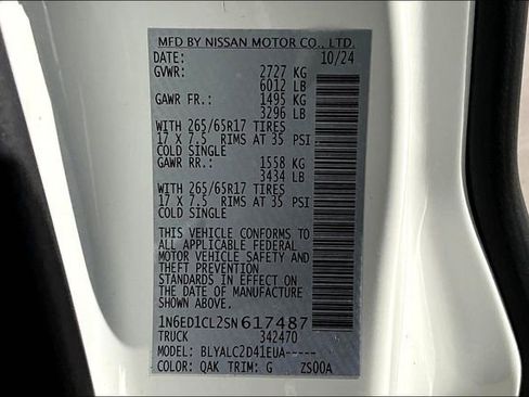 New 2025 Nissan Frontier SV w/ SV Convenience Package image 11