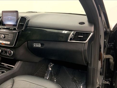 Used 2017 Mercedes-Benz GLE 350 4MATIC image 27