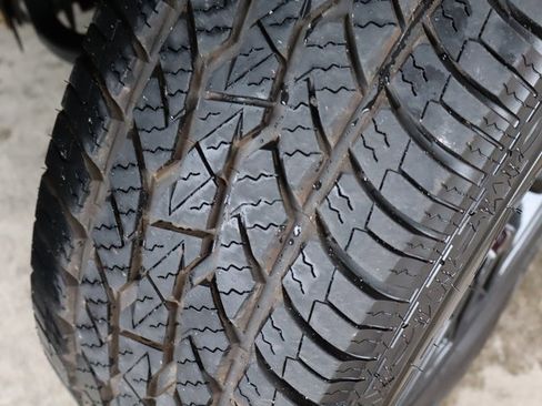 Used 2022 GMC Sierra 1500 Elevation image 11