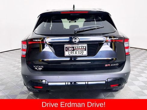 Used 2025 Nissan Kicks SR AWD/4WD image 21