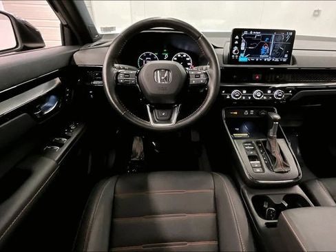 Used 2025 Honda CR-V Sport Touring image 6
