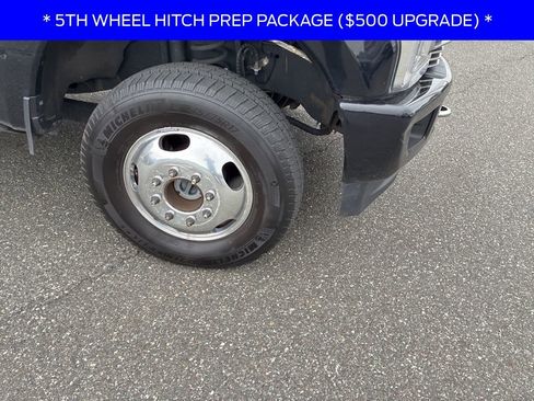 Used 2019 Ford F350 Limited AWD/4WD image 4