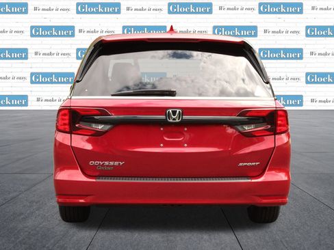 Used 2024 Honda Odyssey Sport image 7