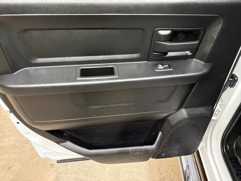 Used 2021 RAM 4500 Tradesman w/ Chrome Appearance Group AWD/4WD image 32
