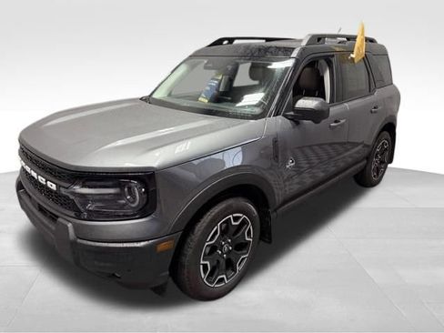 Used 2025 Ford Bronco Sport Outer Banks w/ Outer Banks Tech Package+ AWD/4WD image 1