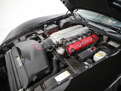 Used 2004 Dodge Viper SRT-10 RWD image 14