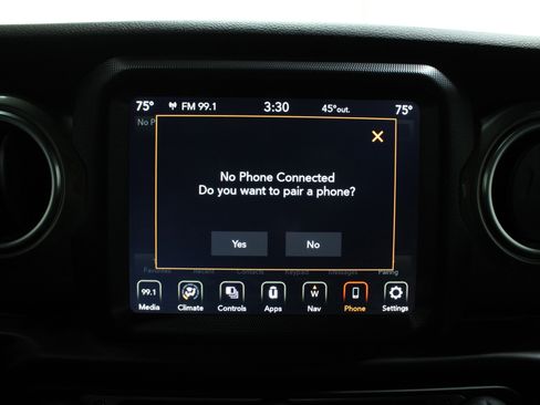 Used 2020 Jeep Gladiator Overland image 17