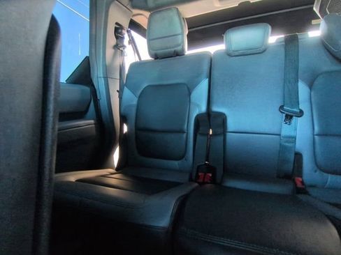 Used 2022 Ford Bronco Black Diamond image 4