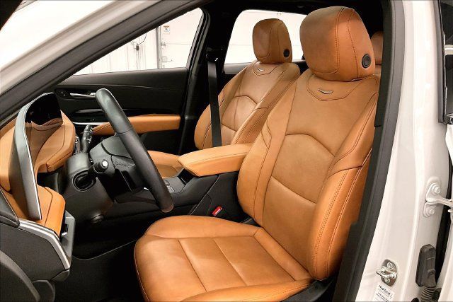 Used 2024 Cadillac XT4 Sport AWD/4WD image 23
