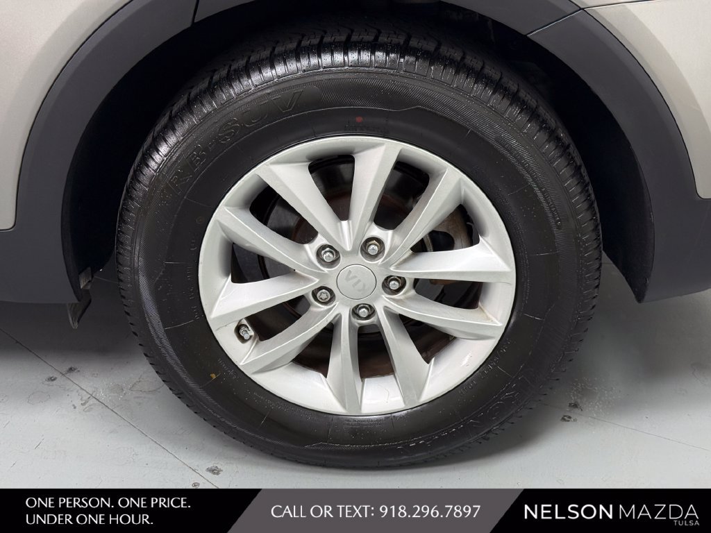 Used 2016 Kia Sorento FWD w/ LX Convenience Package image 12