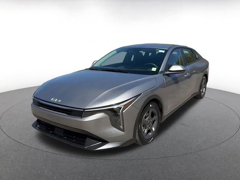 Used 2025 Kia K4 LXS FWD image 7