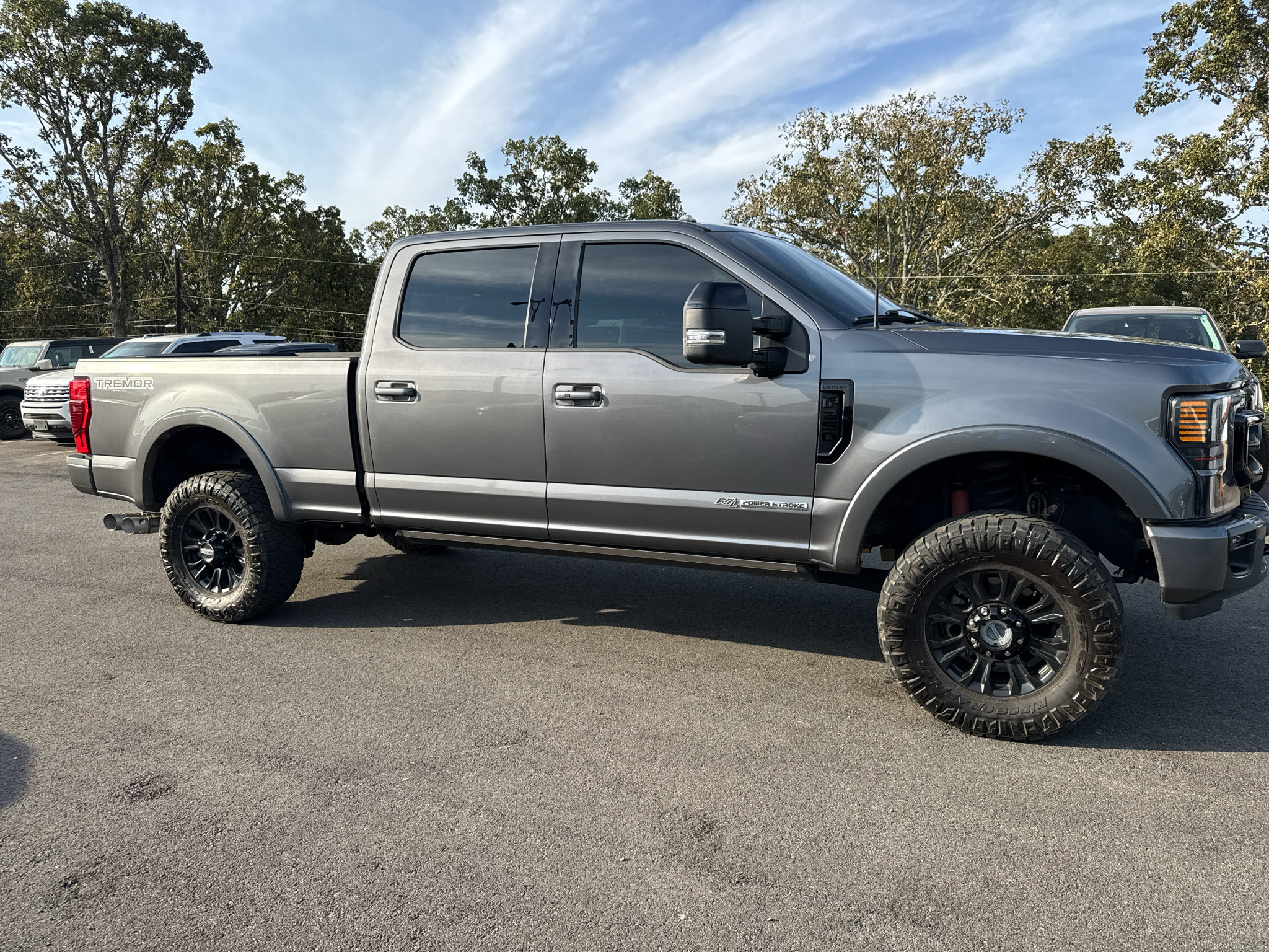 Used 2022 Ford F250 Lariat w/ Tremor Off-Road Package AWD/4WD image 5
