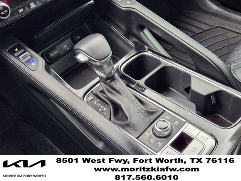 Certified 2022 Kia Telluride SX w/ Nightfall Edition Package AWD/4WD image 18