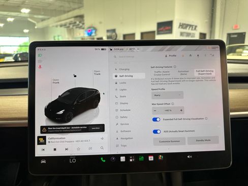 Used 2023 Tesla Model Y Long Range AWD/4WD image 4