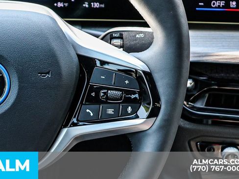 Used 2025 BMW i4 xDrive40i w/ Parking Assistance Package image 34