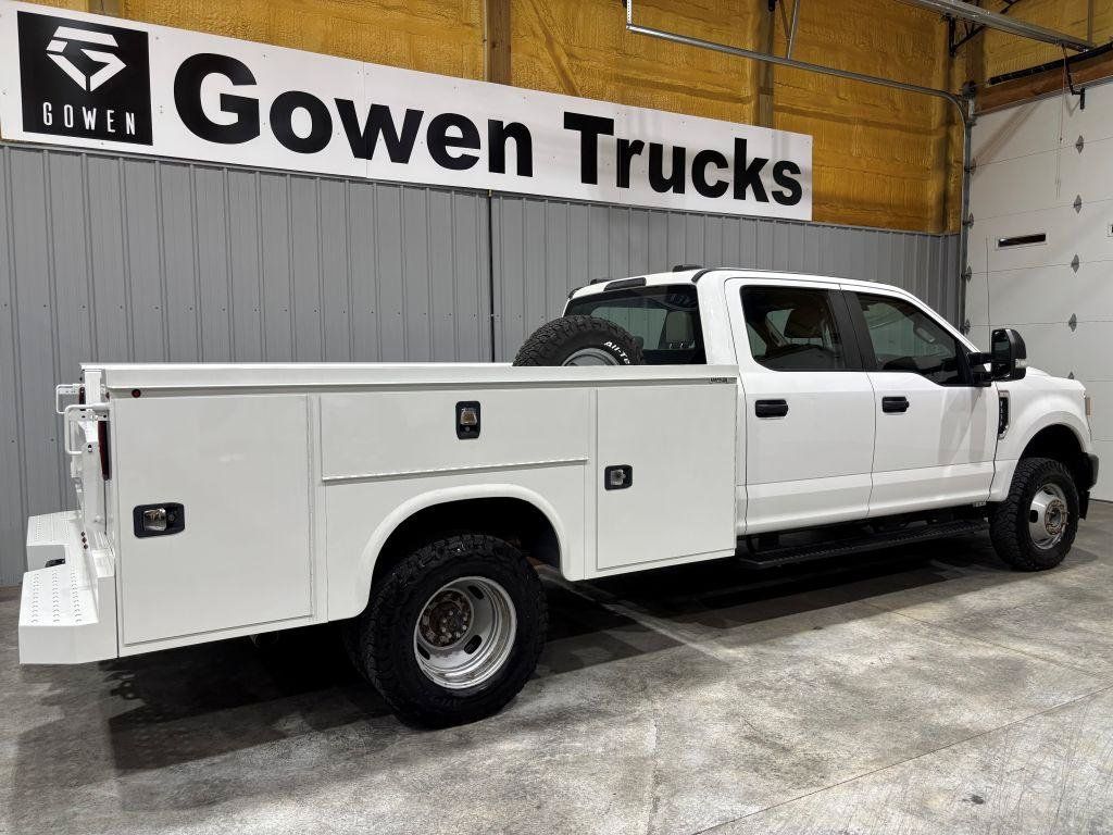 Used 2020 Ford F350 XL w/ Power Equipment Group AWD/4WD image 6