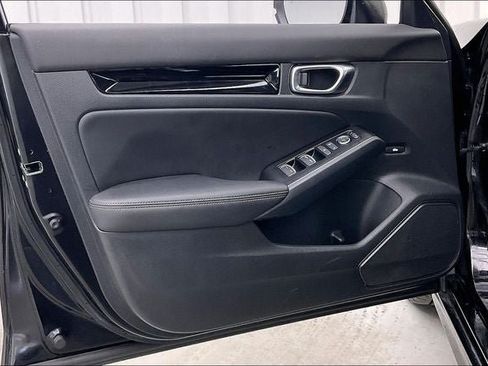 Certified 2024 Honda Civic Touring image 21