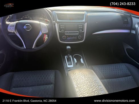 Used 2016 Nissan Altima 2.5 S w/ Interior Lighting Package FWD image 8