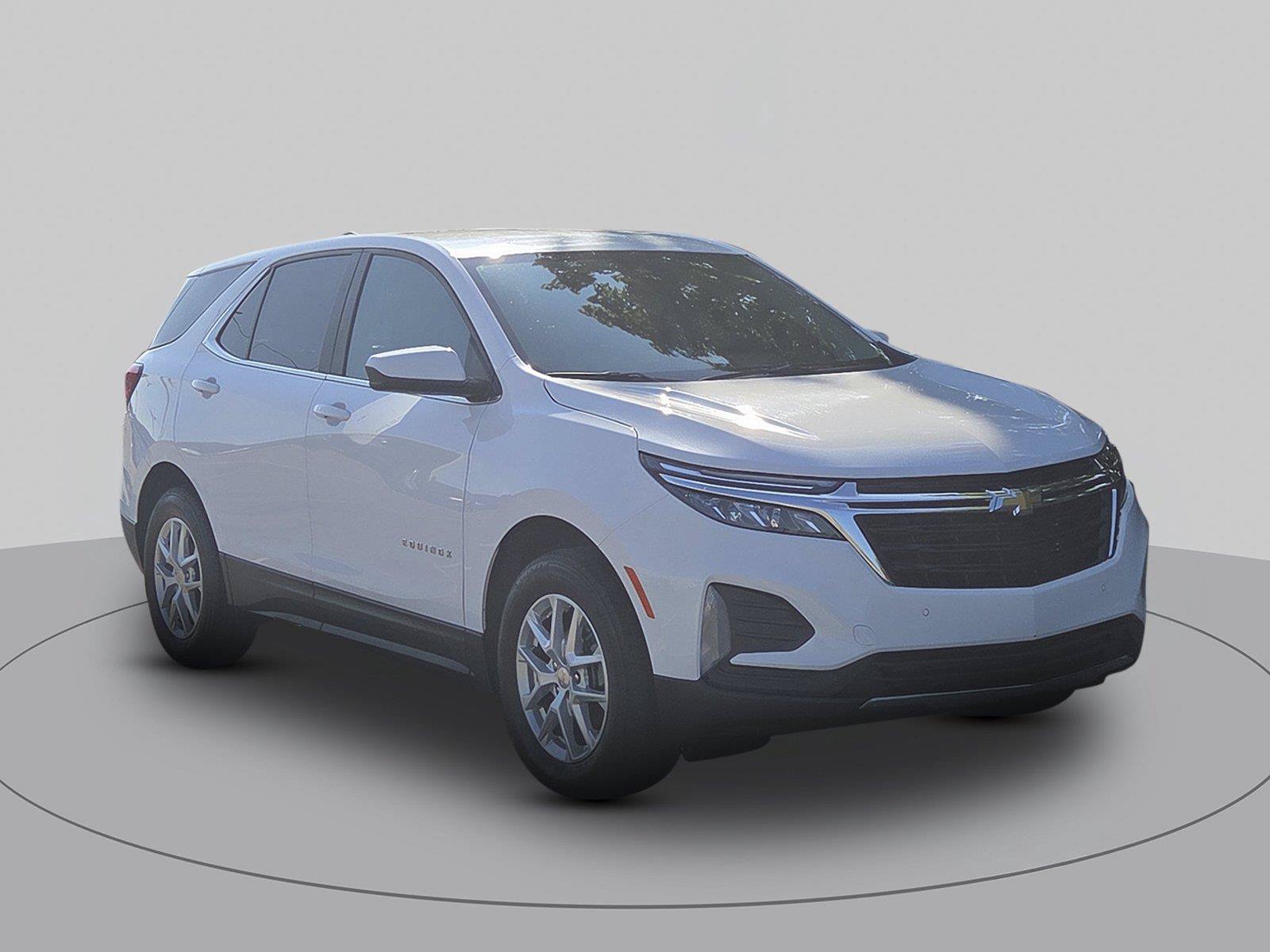 Used 2024 Chevrolet Equinox LT AWD/4WD image 1