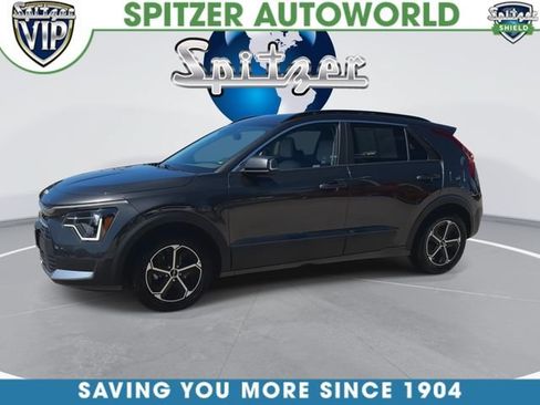 Used 2023 Kia Niro EX FWD image 4