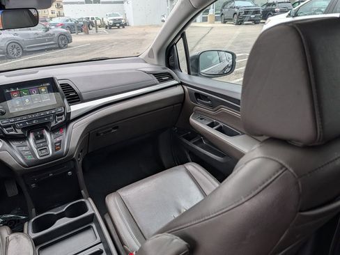 Used 2020 Honda Odyssey Touring image 11