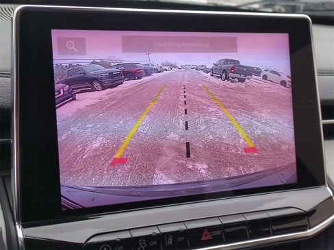 Certified 2022 Jeep Compass Limited image 29