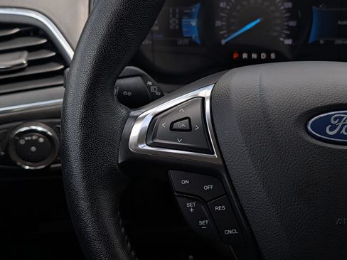 Certified 2021 Ford Edge Titanium FWD image 27
