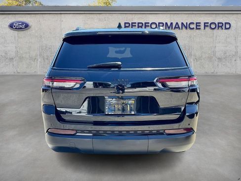 Used 2021 Jeep Grand Cherokee L Laredo image 9