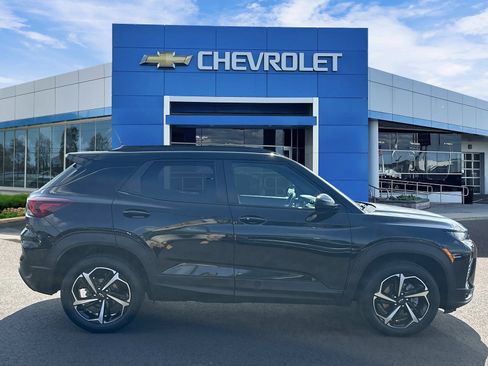 Certified 2023 Chevrolet TrailBlazer RS w/ Convenience Package AWD/4WD image 5