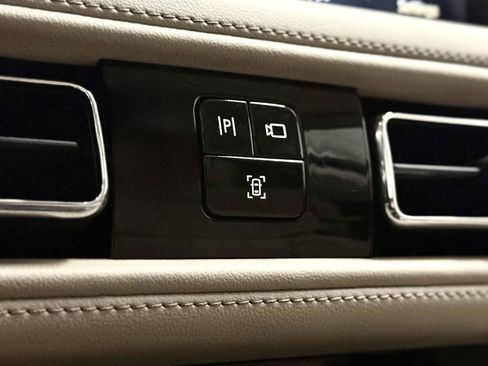 Used 2023 Lincoln Aviator Reserve w/ Equipment Group 201A AWD/4WD image 35