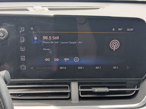 Certified 2024 Chevrolet Trax LT image 19