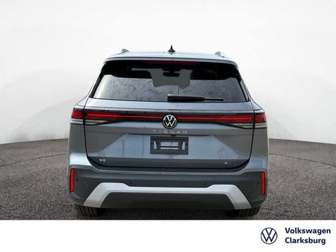 New 2026 Volkswagen Tiguan SE AWD/4WD image 6