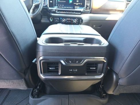 Used 2023 Chevrolet Silverado 1500 High Country AWD/4WD image 34