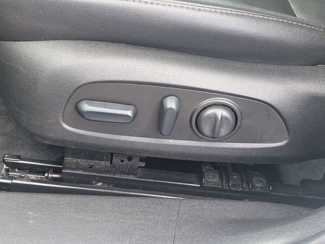 Used 2024 Chevrolet Malibu LT FWD image 19