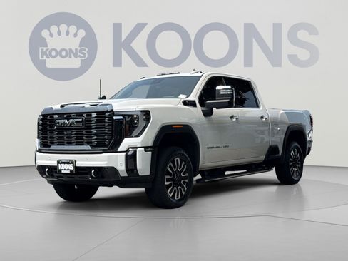 Used 2024 GMC Sierra 2500 Denali Ultimate AWD/4WD image 1