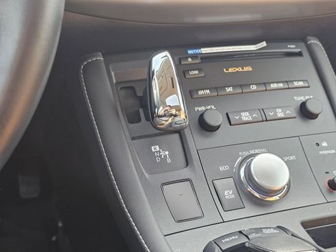 Used 2012 Lexus CT 200h Premium w/ Premium Audio Pkg image 11