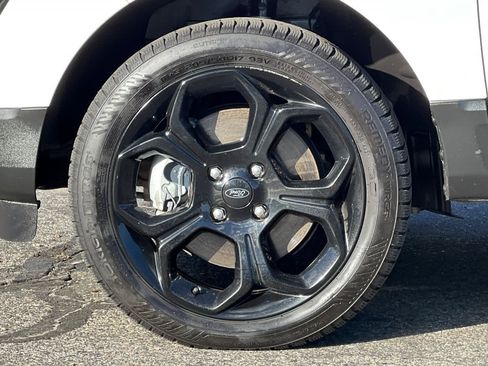Used 2021 Ford EcoSport SES image 27
