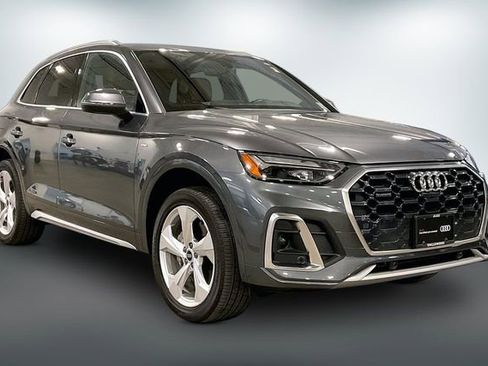 Certified 2023 Audi Q5 2.0T Premium Plus w/ Premium Plus Package AWD/4WD image 1