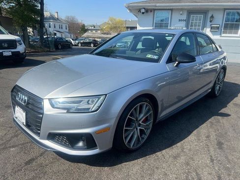 Used 2019 Audi A4 2.0T Premium Plus w/ Premium Plus Package AWD/4WD image 3