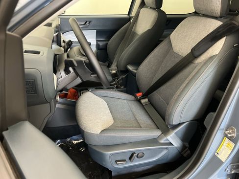 Used 2024 Ford Maverick XLT w/ XLT Luxury Package image 11