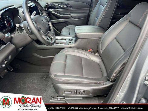 Certified 2023 Chevrolet Traverse RS w/ LPO, Floor Liner Package AWD/4WD image 18