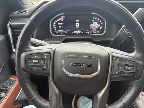 Used 2024 GMC Sierra 2500 Denali Ultimate w/ Max Trailering Package AWD/4WD image 19