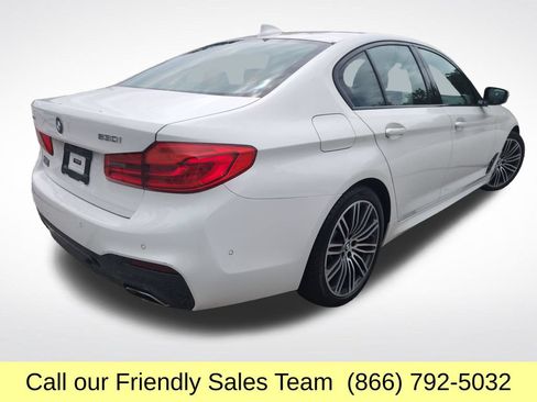 Used 2020 BMW 530i xDrive w/ M Sport Package AWD/4WD image 6