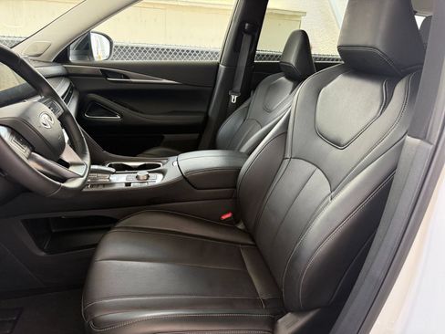 Used 2026 INFINITI QX60 Luxe FWD image 30