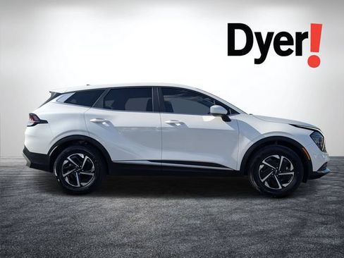 Certified 2025 Kia Sportage LX FWD image 2