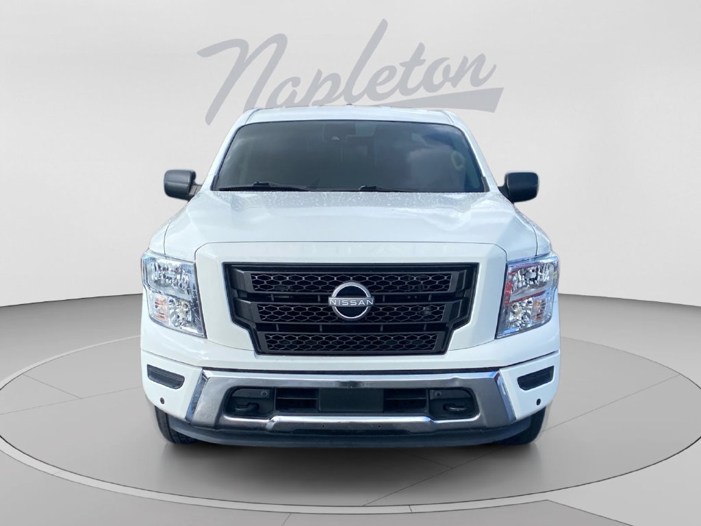 Used 2023 Nissan Titan SV w/ SV Convenience Package AWD/4WD image 9