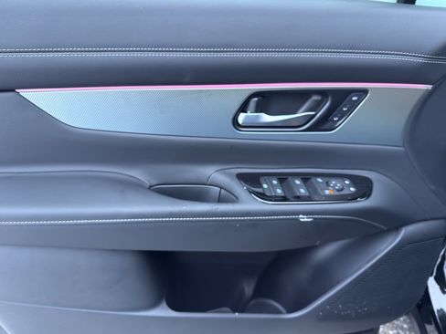 New 2026 Nissan Murano SL image 13