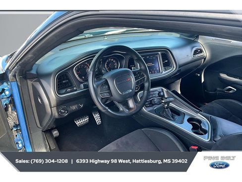 Used 2020 Dodge Challenger GT w/ Plus Package RWD image 12