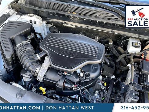 Used 2022 Chevrolet Blazer RS w/ Enhanced Convenience Package AWD/4WD image 12